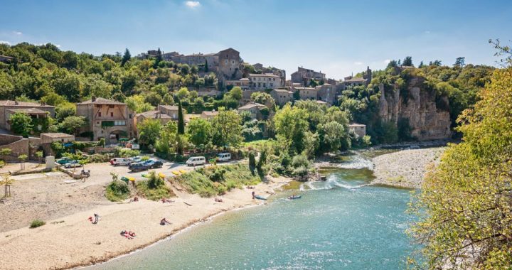 Planifier des vacances non conventionnelles en Ardèche