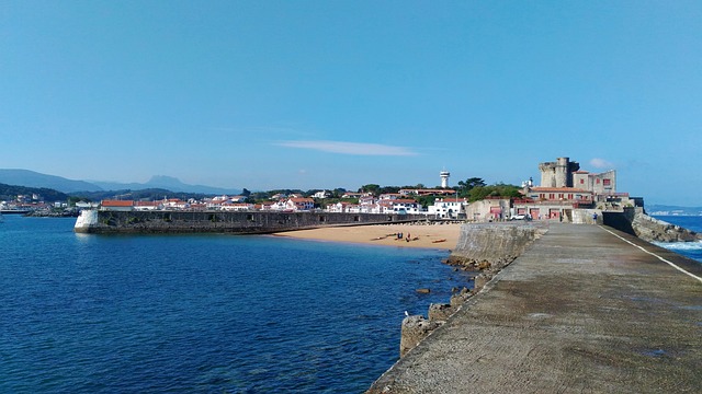 Comment louer un mobil home confortable au Pays Basque pour un séjour en groupe ?